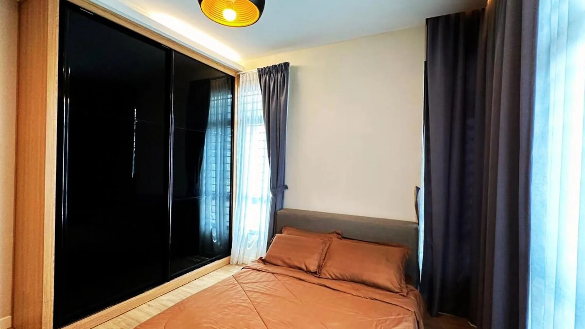 Luxury 5Br Stay Walk To Beach & Night Market Fun Batu Ferringhi 0*,